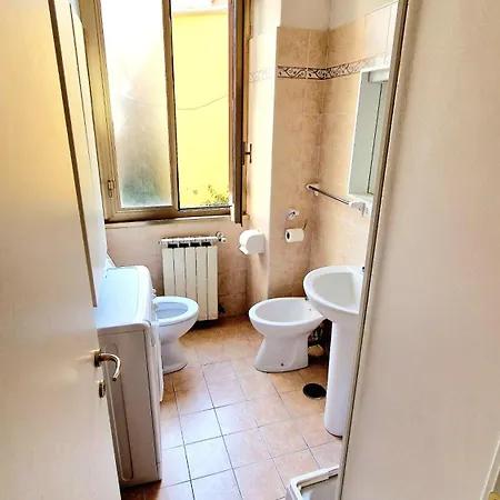 Comfy Close To Metro Mirti * Rome